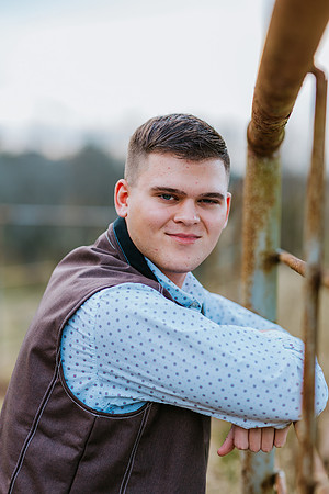 Senior_11